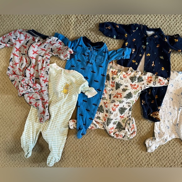 16 size 0-3 month sleepers - Picture 2 of 3